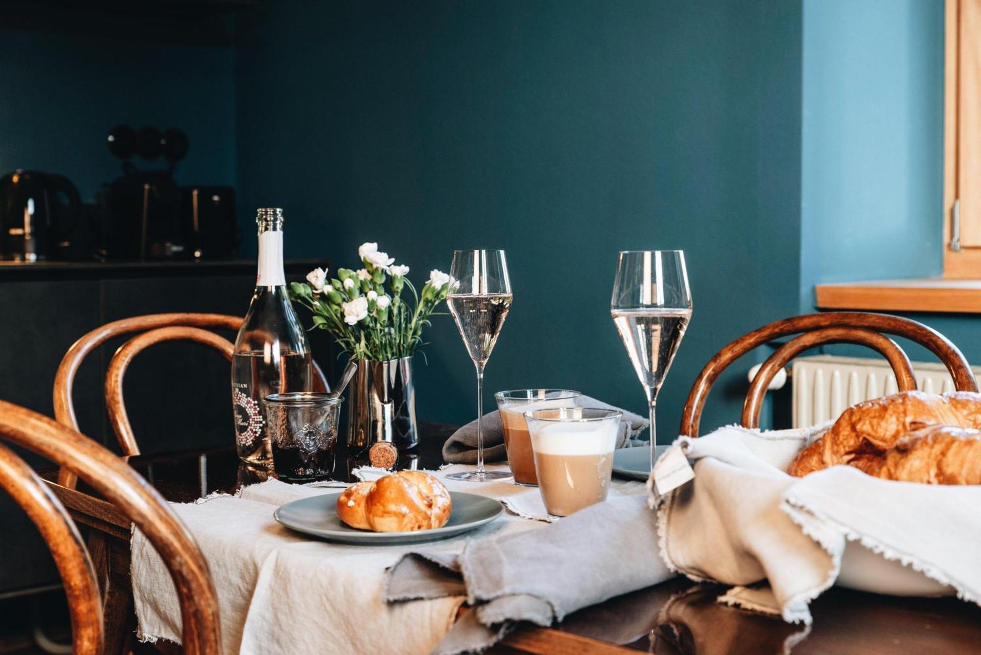 Villa100Und10 By Seebnb Klagenfurt am Woerthersee Eksteriør billede